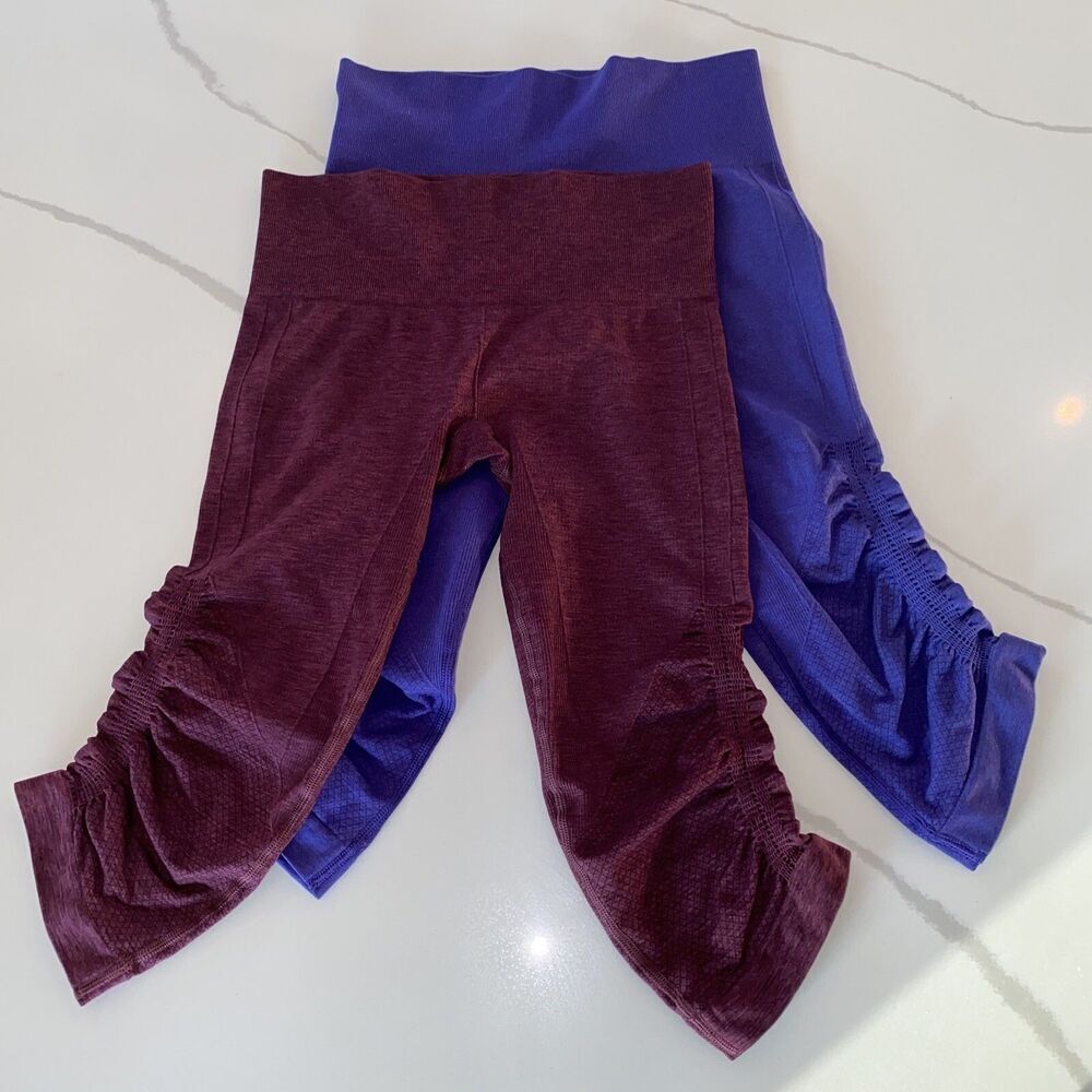 Lululemon Set Of 2 In The Flow Crop Ii Leggings S… - image 5